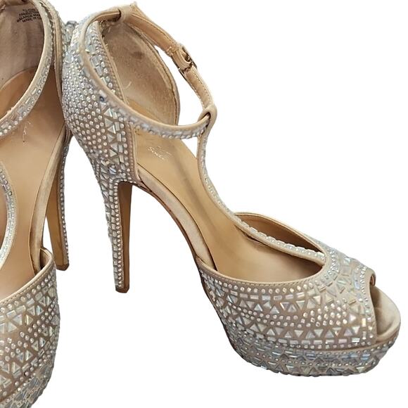 Thalia Sodi High Heels with Sparkles, 8.5 - Picture 2 of 11